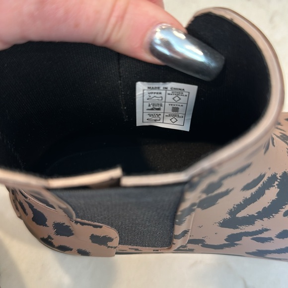 🧡NWOT Leopard Hunter Rain Boots🧡 - Picture 3 of 7